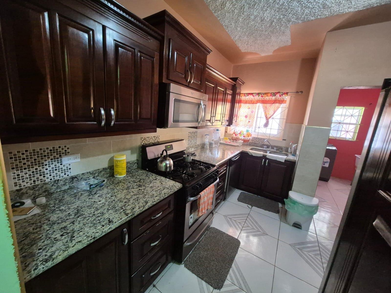 House For Sale: HARTWELL GARDENS, May Pen | $39,500,000 photo 14