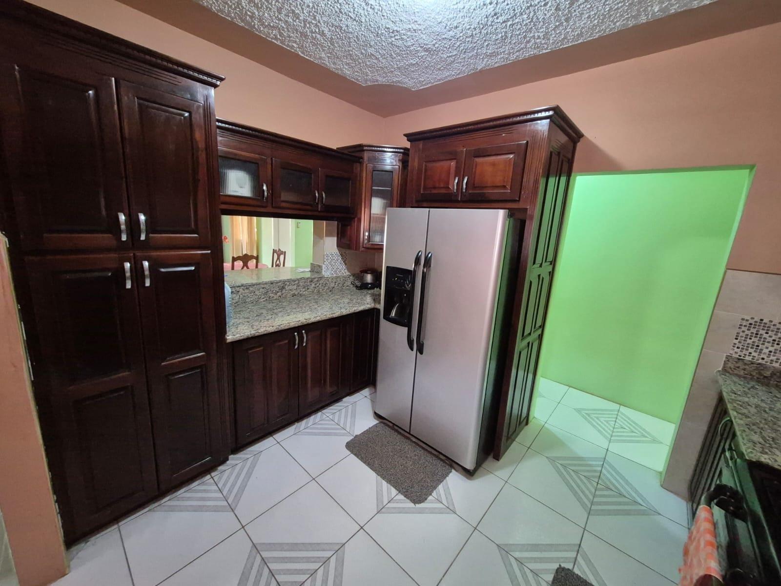 House For Sale: HARTWELL GARDENS, May Pen | $39,500,000 photo 15
