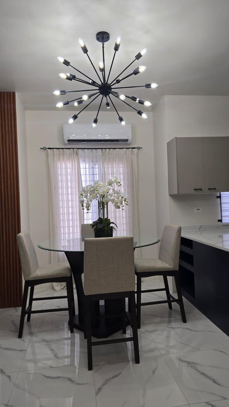 House For Rent: CORAL SPRINGS ESTATE, TRE, Coral Spring | $1,600 photo 5