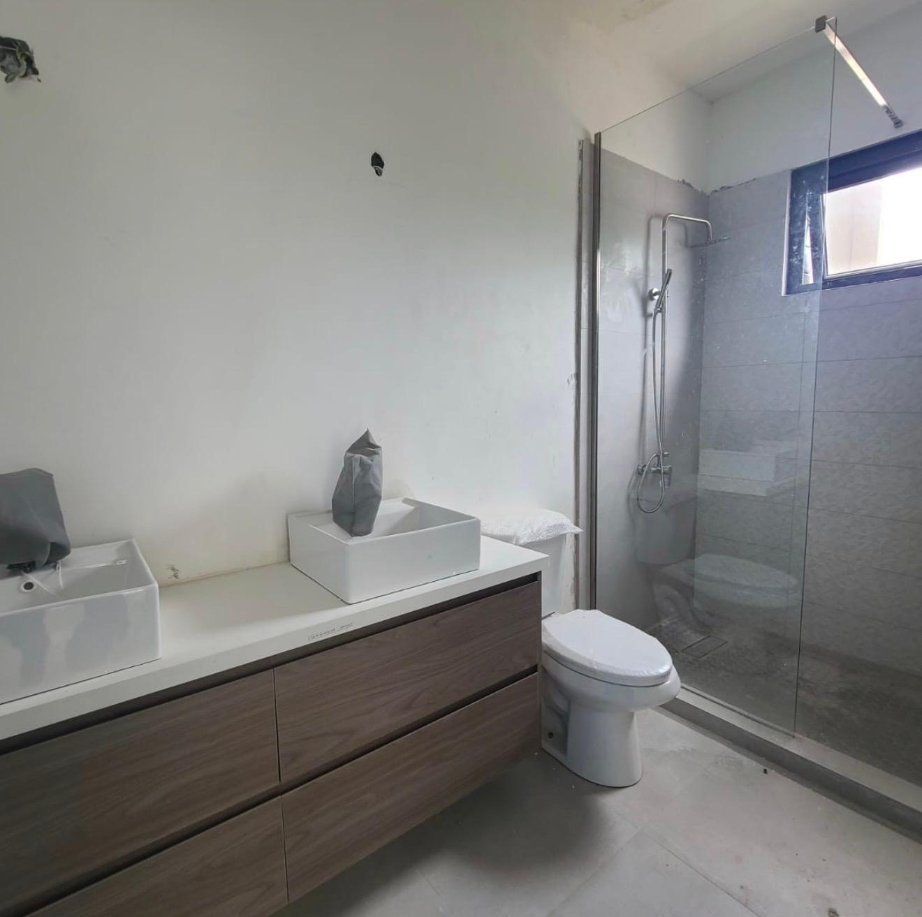Apartment For Rent: RETREAT DRIVE, Kingston 10 | $180,000 photo 4