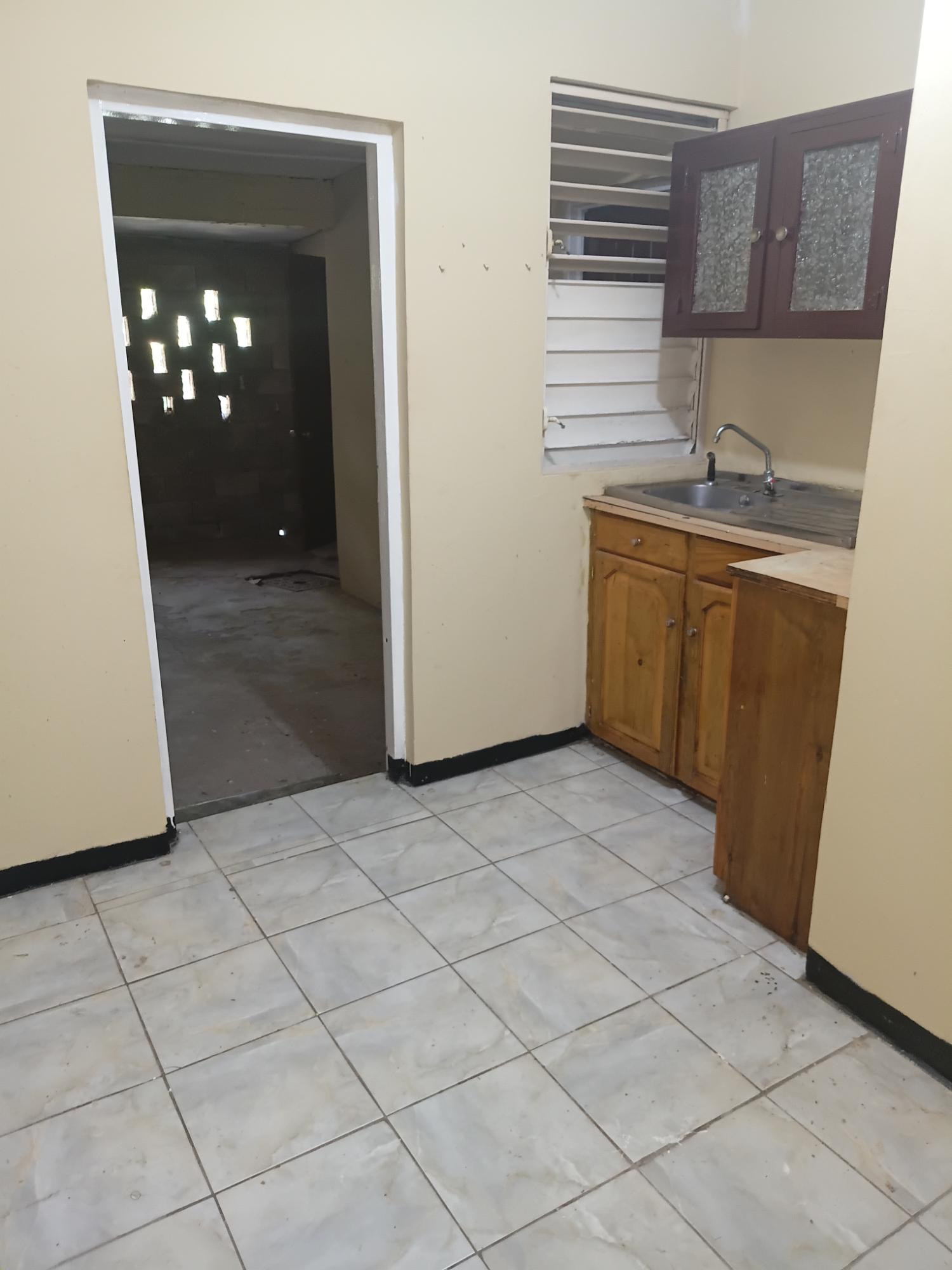 House For Rent: MONTICELLO, SPANISH TOWN, Spanish Town | $100,000 photo 4