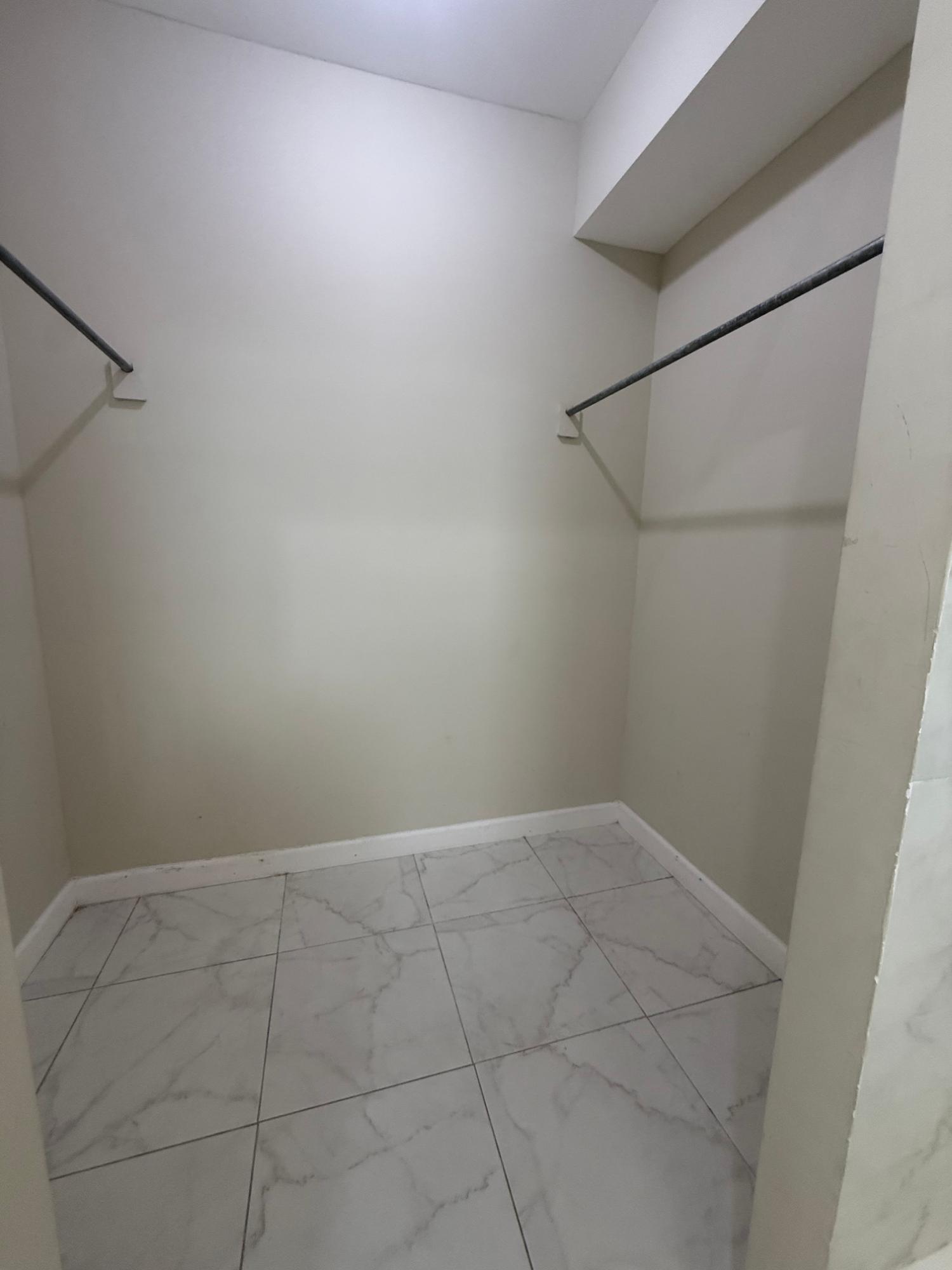 Apartment For Rent: 14 ,15@~amp;17 CRIEFFE ROAD, Kingston 6 | $190,000 photo 4