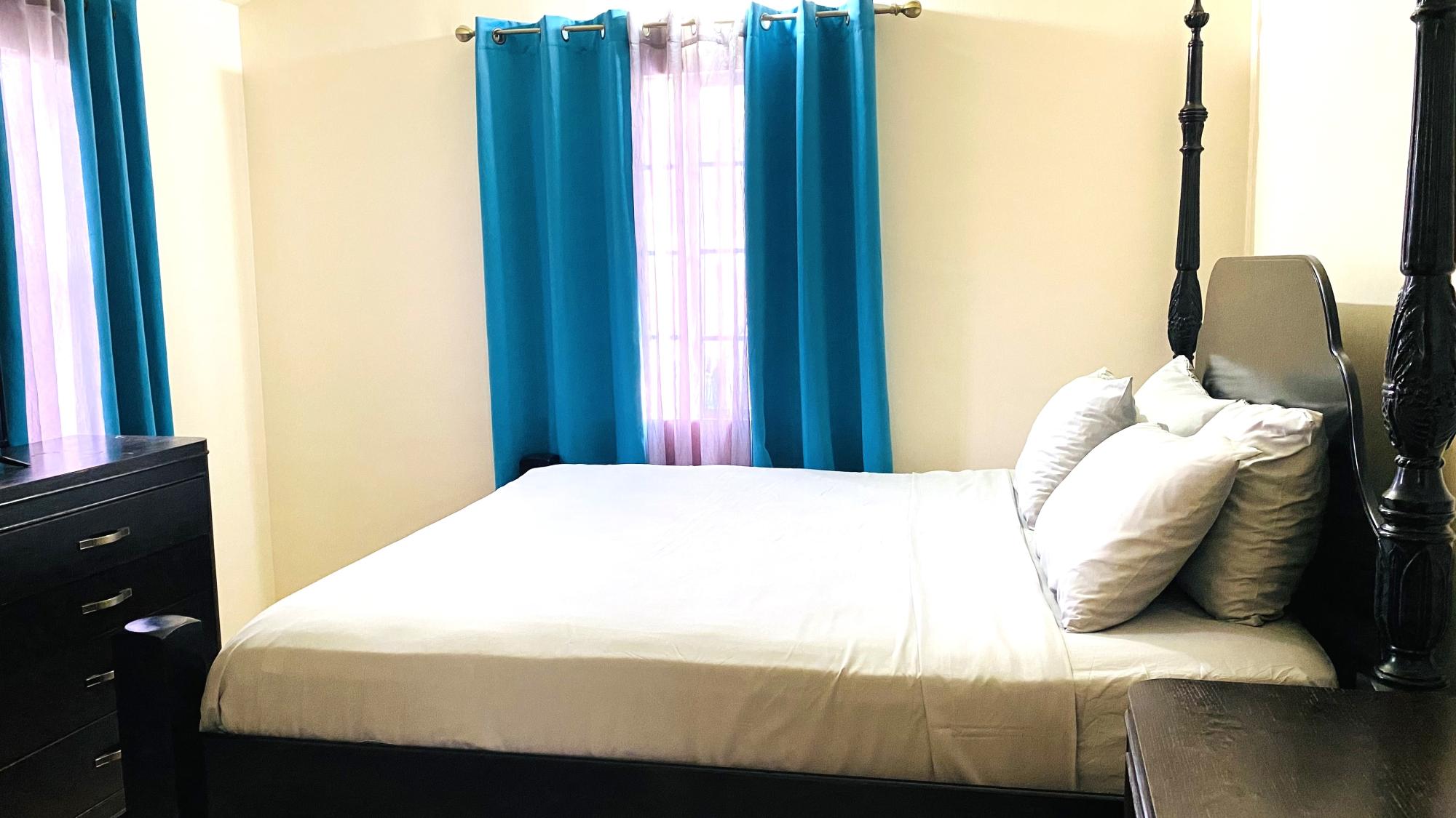 House For Rent: MONTEGO WESTVILLAGE, Montego Bay | $1,200 photo 19