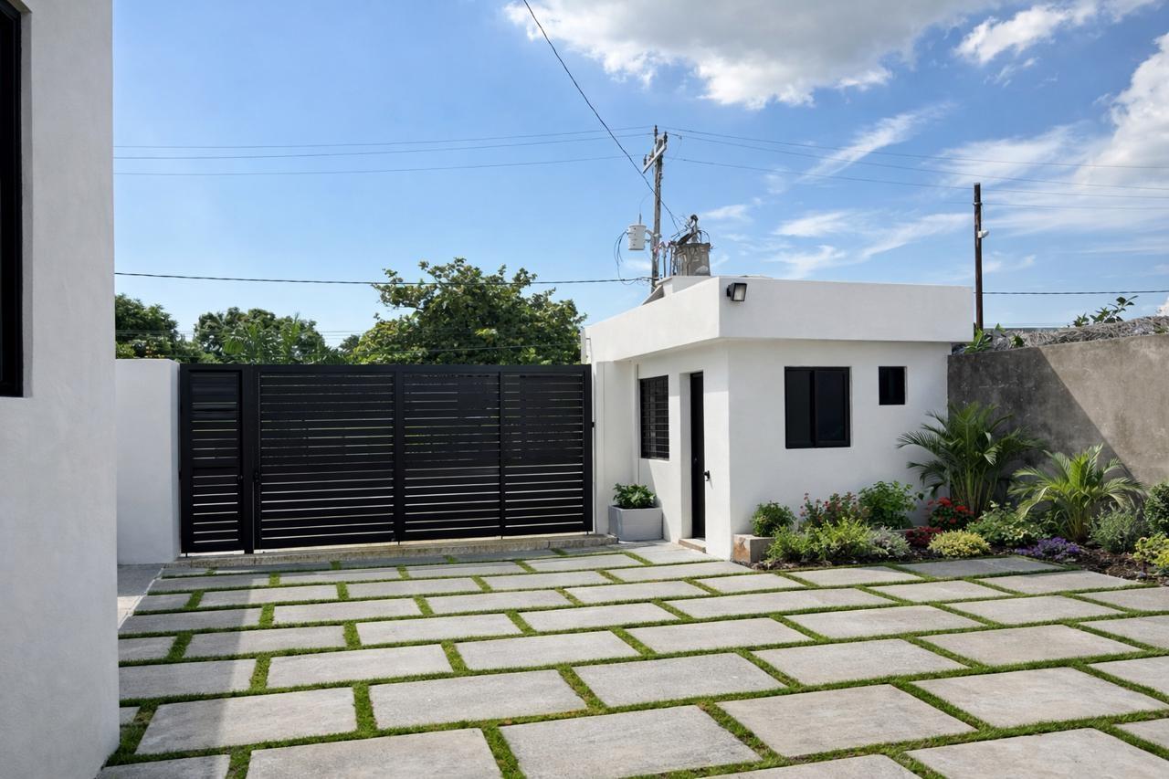 Apartment For Sale: ROSEBERRY DRIVE, Kingston 6 | $76,000,000 photo 4