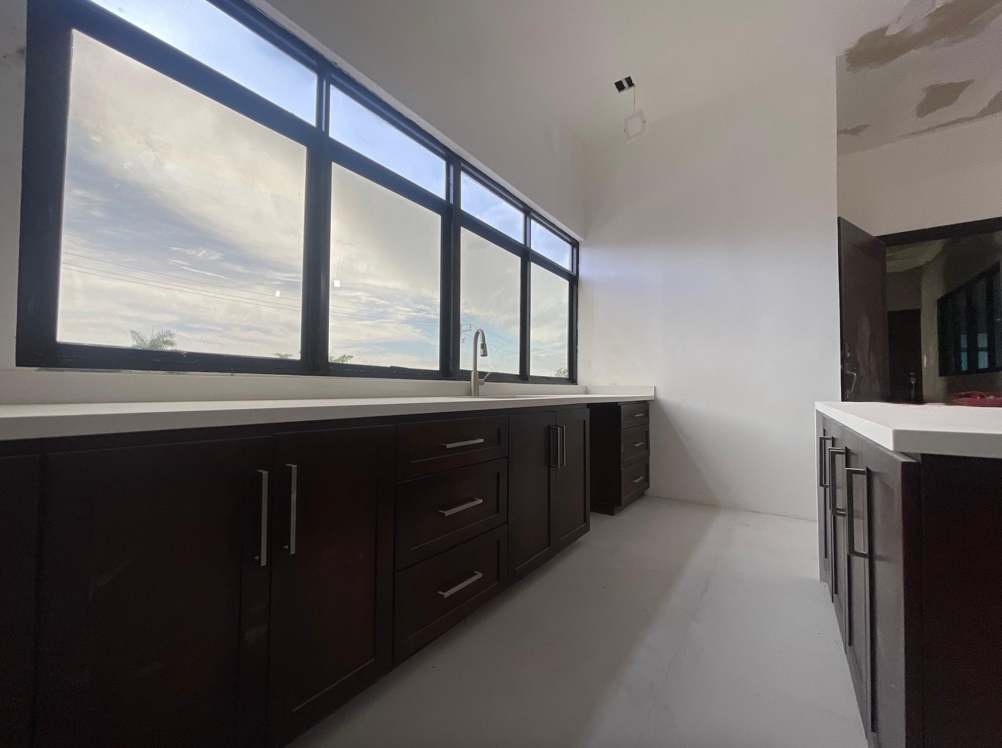 Apartment For Sale: ROSEBERRY DRIVE, Kingston 6 | $76,000,000 photo 9