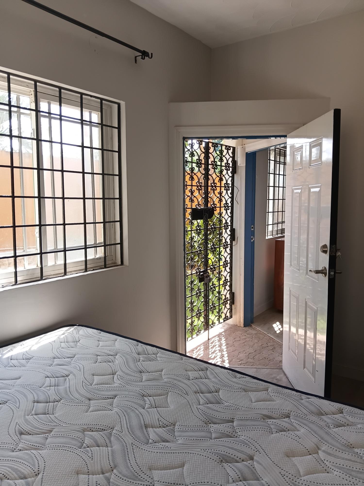 Apartment For Rent: AMETHYST DRIVE, Kingston 19 | $190,000 photo 3