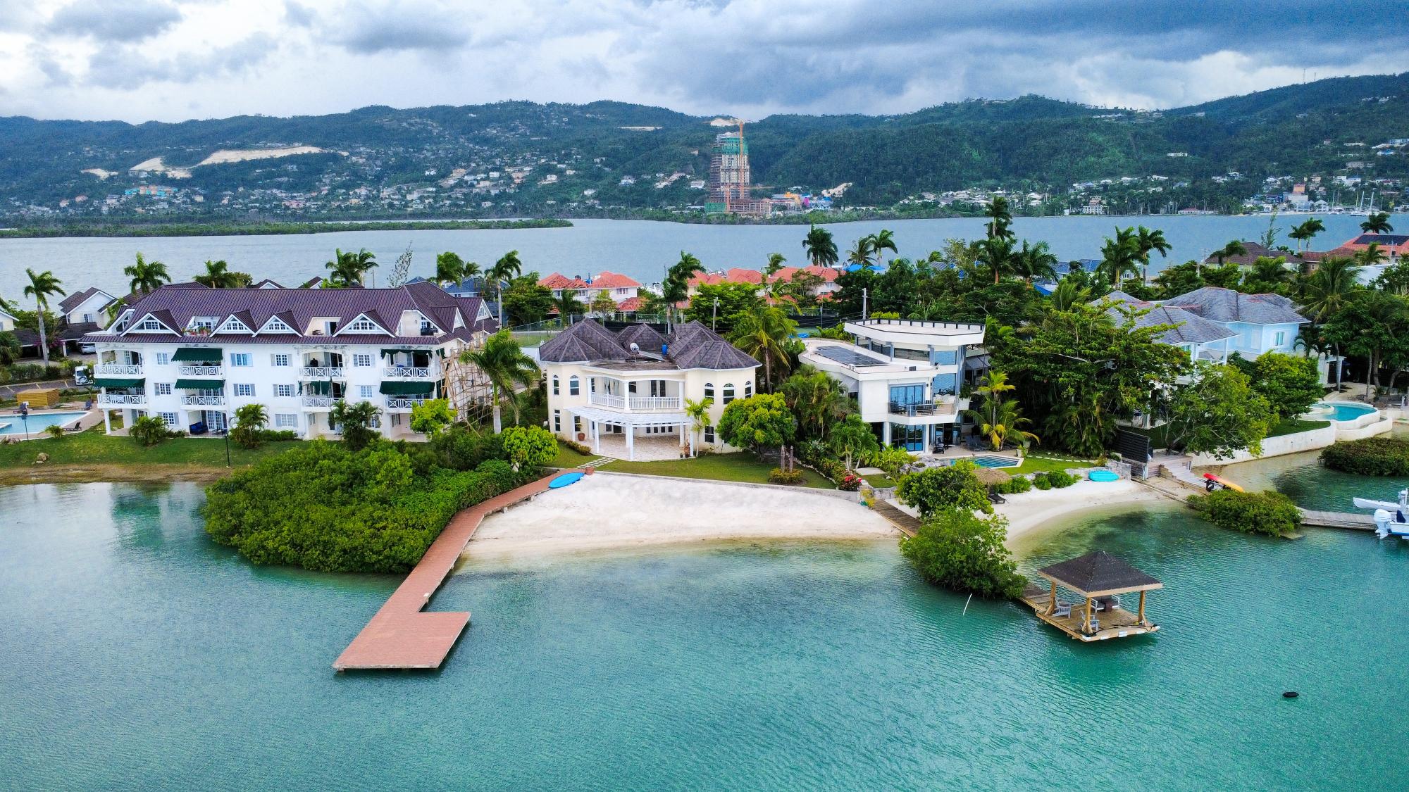 House For Rent: LAGOONS MONTEGO-BAY, Montego Bay | $6,500