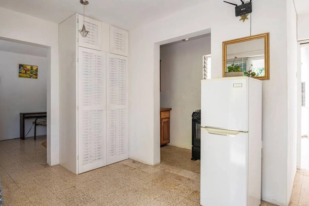 House For Rent: RICKETTS DR, CARDIFF HALL, Runaway Bay | $110,000 photo 12