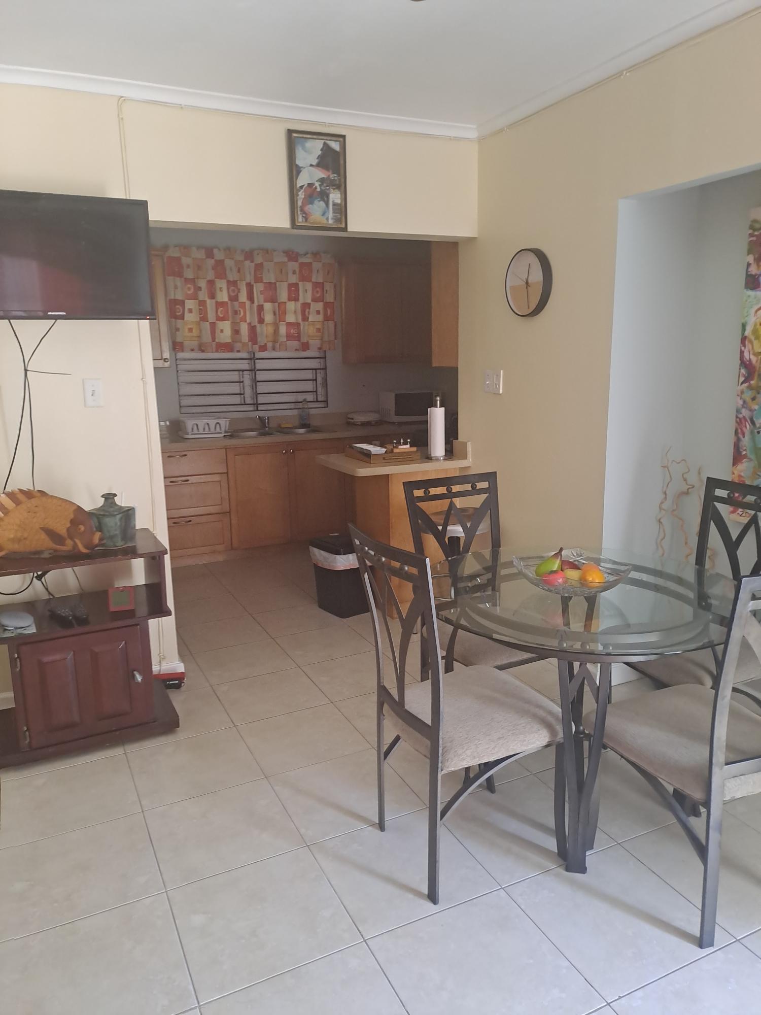 Apartment For Rent: WELLINGTON DRIVE, Kingston 6 | $1,000 photo 6