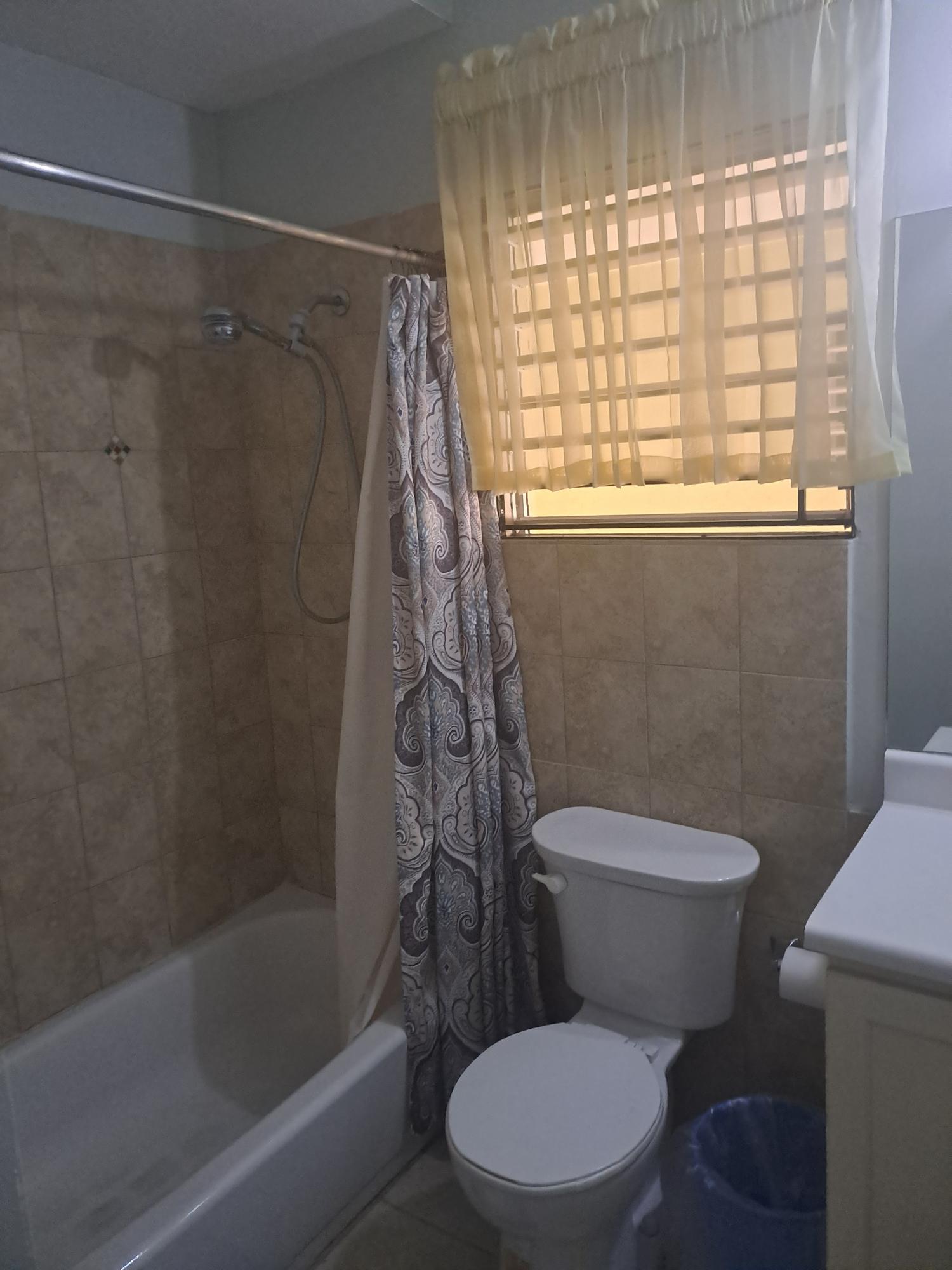 Apartment For Rent: WELLINGTON DRIVE, Kingston 6 | $1,000 photo 13