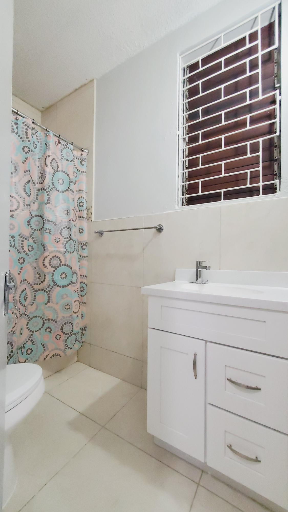 Apartment For Rent: HOPE ROAD, Kingston 6 | $140,000 photo 20