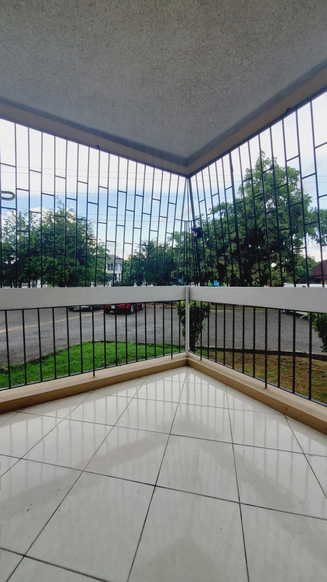 Apartment For Rent: HOPE ROAD, Kingston 6 | $140,000 photo 22