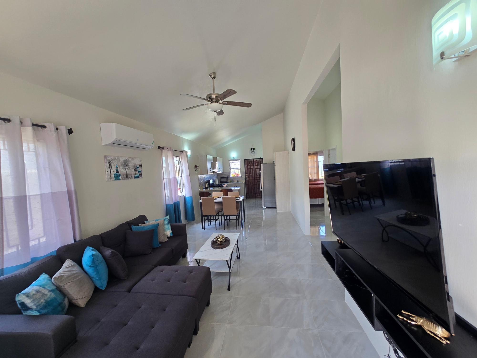 House For Rent: CAMELOT VILLAGE, Discovery Bay | $1,400 photo 5