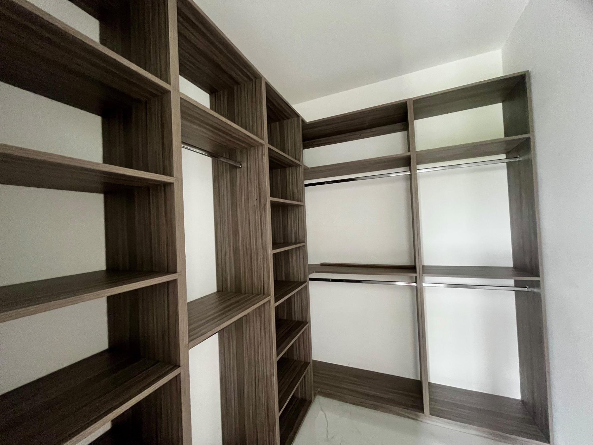 Apartment For Sale: 10 ROSEBERRY DRIVE, Kingston 8 | $58,500,000 photo 12