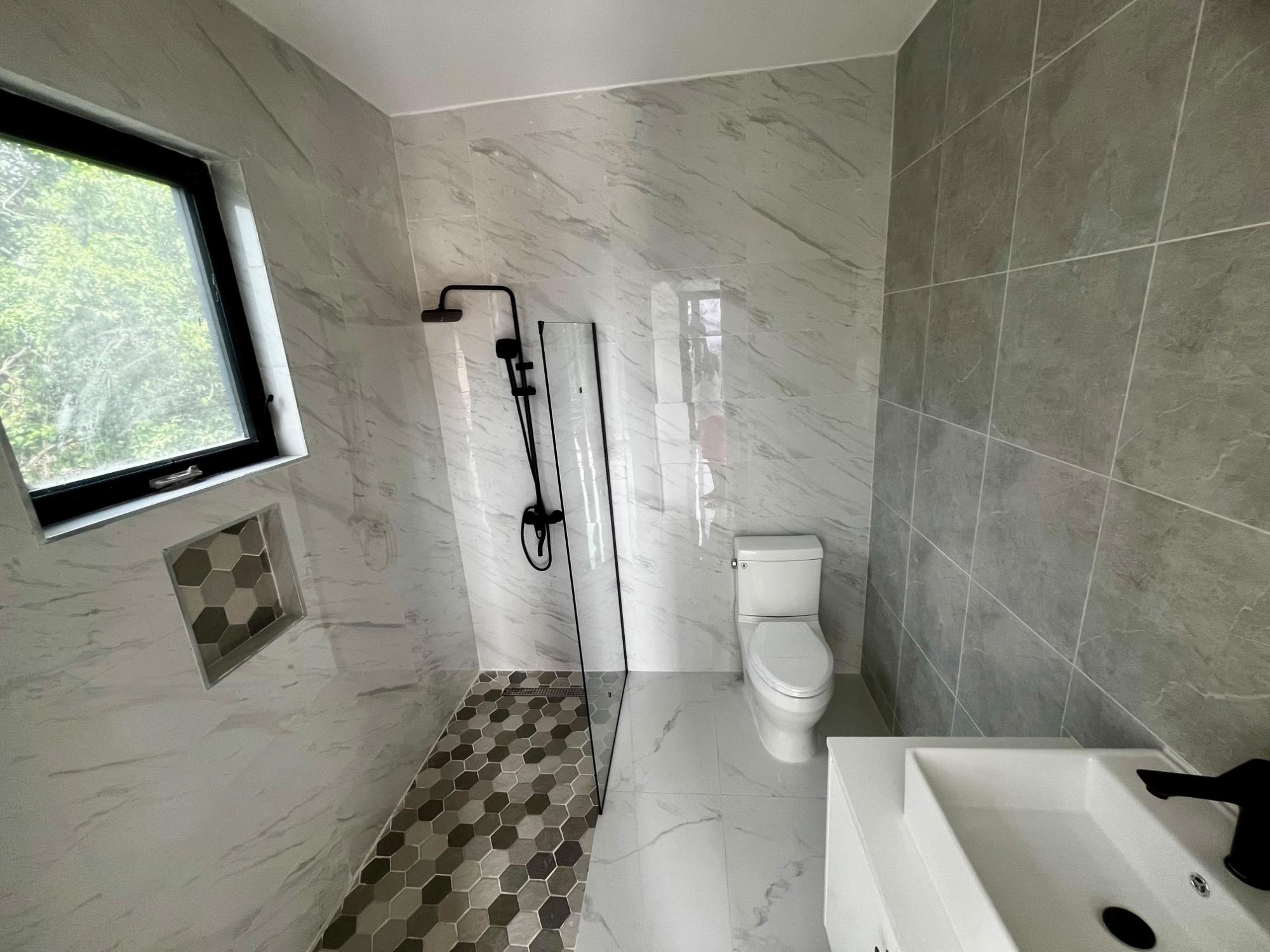 Apartment For Sale: 10 ROSEBERRY DRIVE, Kingston 8 | $58,500,000 photo 14