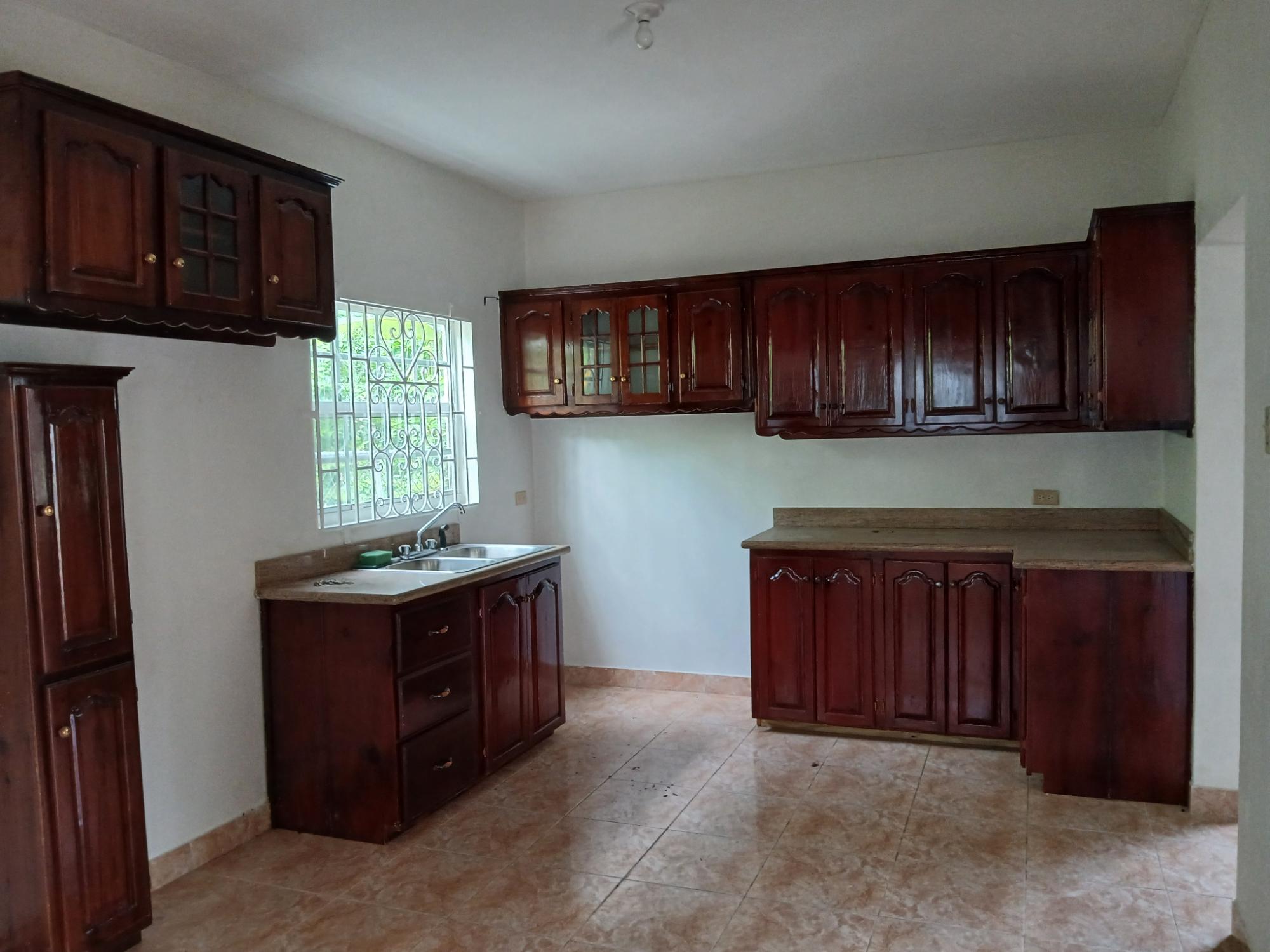 Apartment For Rent: ABALONE CIRCLE, BOGUE VIL, Montego Bay | $120,000 photo 8
