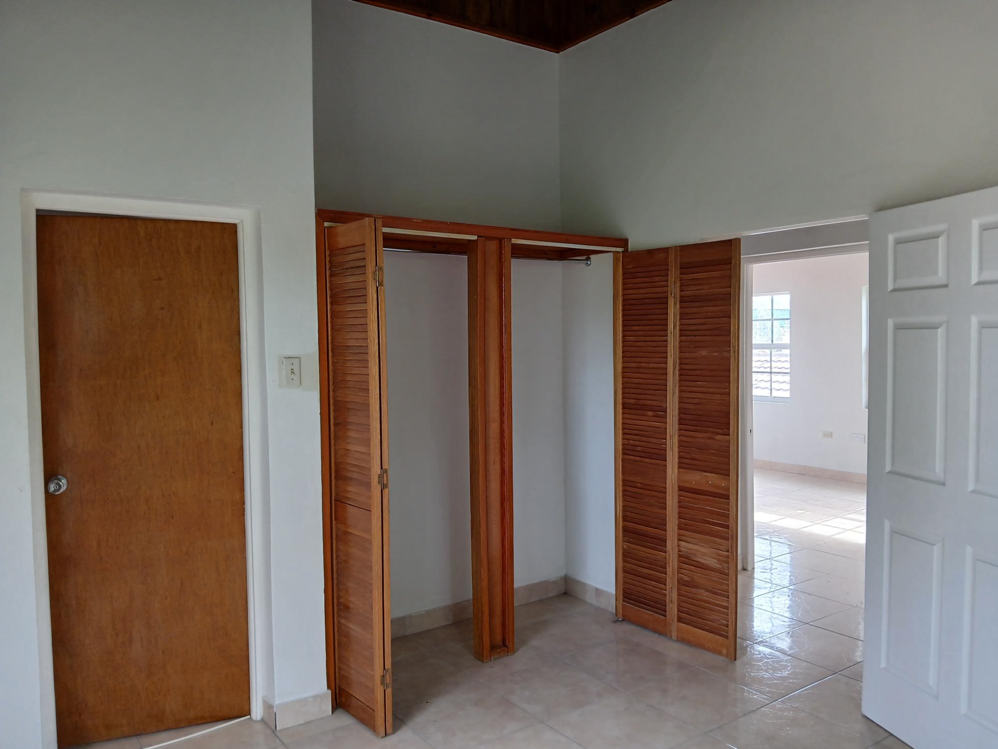 Apartment For Rent: ABALONE CIRCLE, BOGUE VIL, Montego Bay | $120,000 photo 11