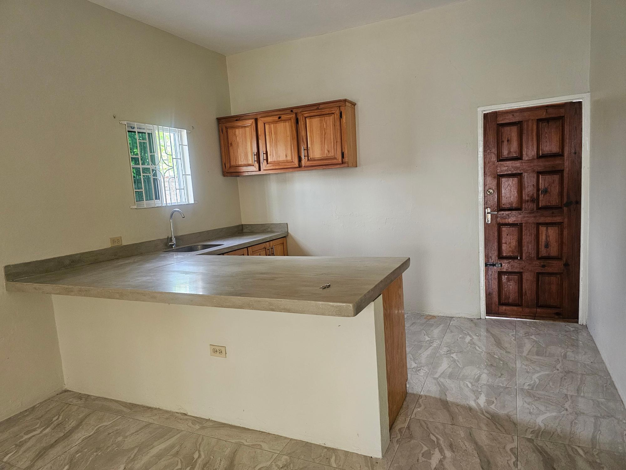 House For Rent: GILMOUR DRIVE, KGN 20, Kingston 20 | $120,000 photo 3