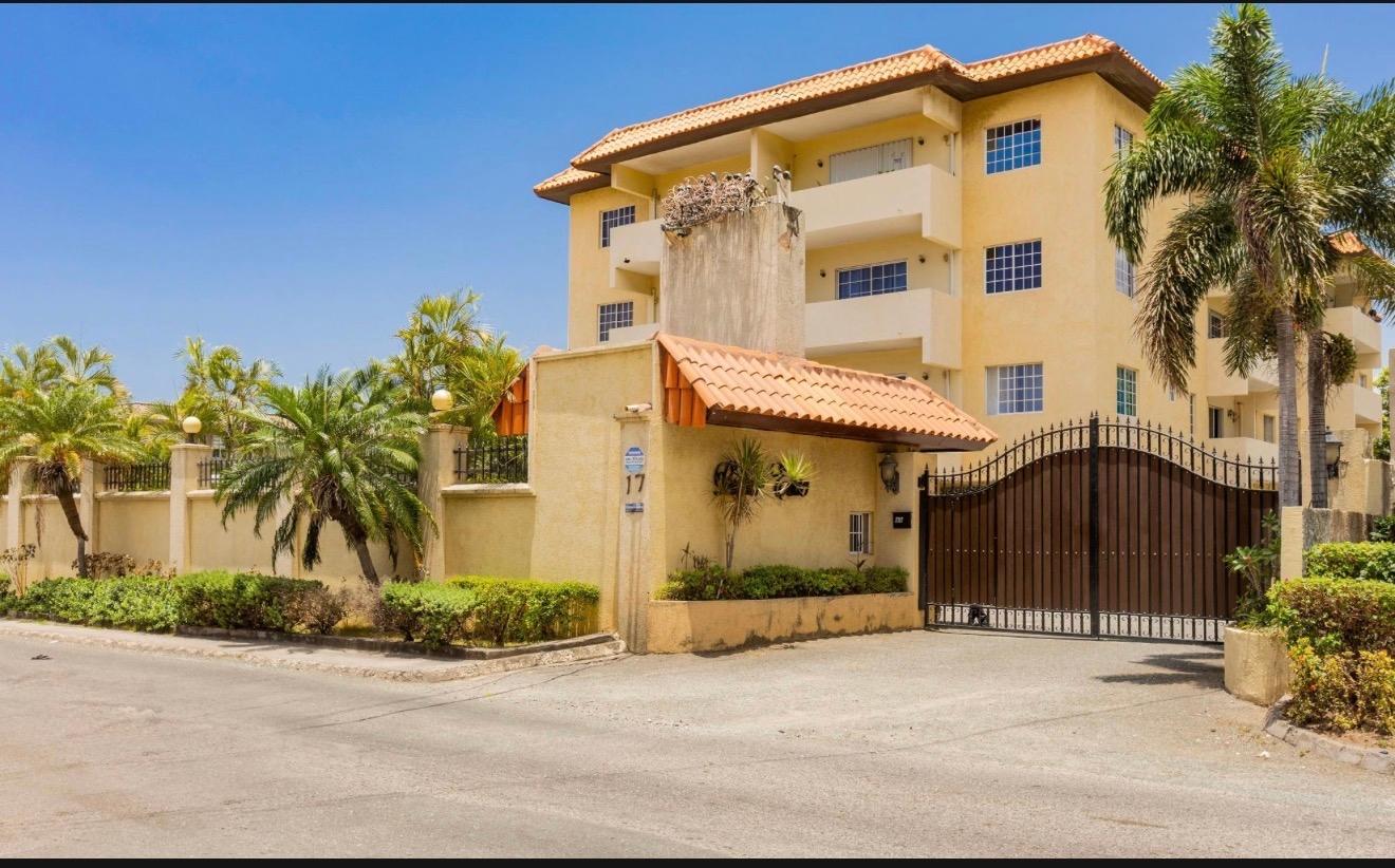 Apartment For Rent: BRAEMAR AVENUE, Kingston 5 | $1,500 photo 10