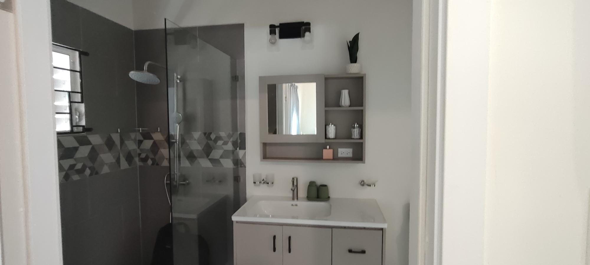 House For Rent: CORAL SPRING ESTATE, Falmouth | $1,300 photo 18