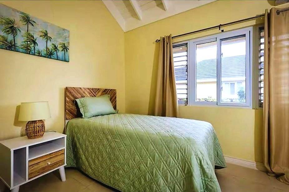 House For Rent: CREST, RICHMOND ESTATE, St. Ann@~apos;s Bay | $1,700 photo 17