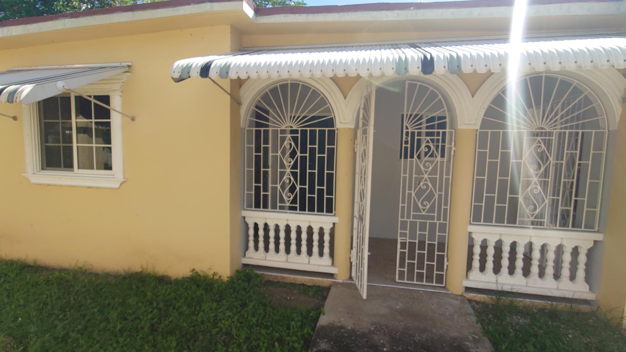 House For Rent: KENT AVENUE, Ensom City | $75,000 photo 2