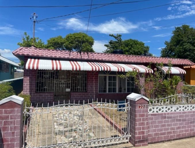 House For Sale: BRIDGEPORT, Bridgeport | $31,000,000