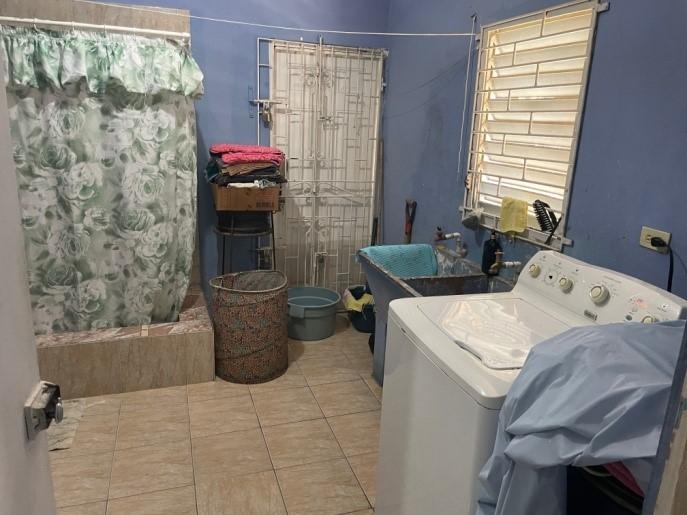 House For Sale: BRIDGEPORT, Bridgeport | $31,000,000 photo 7
