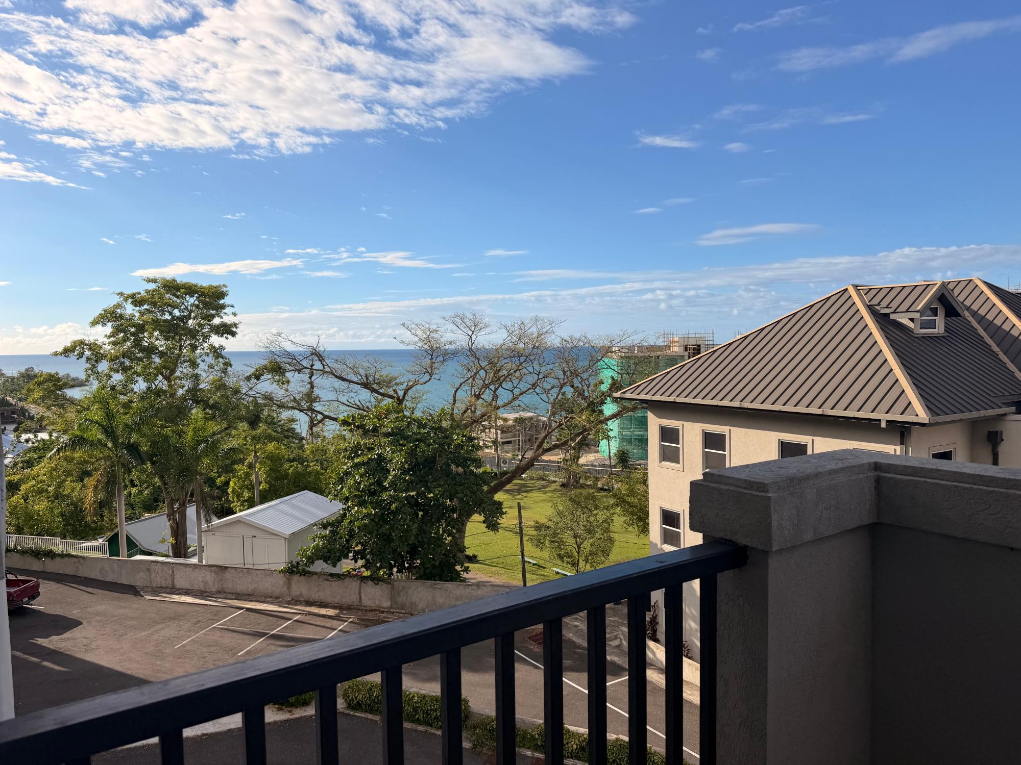 Apartment For Sale: OCEAN SPRINGS, SPRING GAR, Reading | $485,000