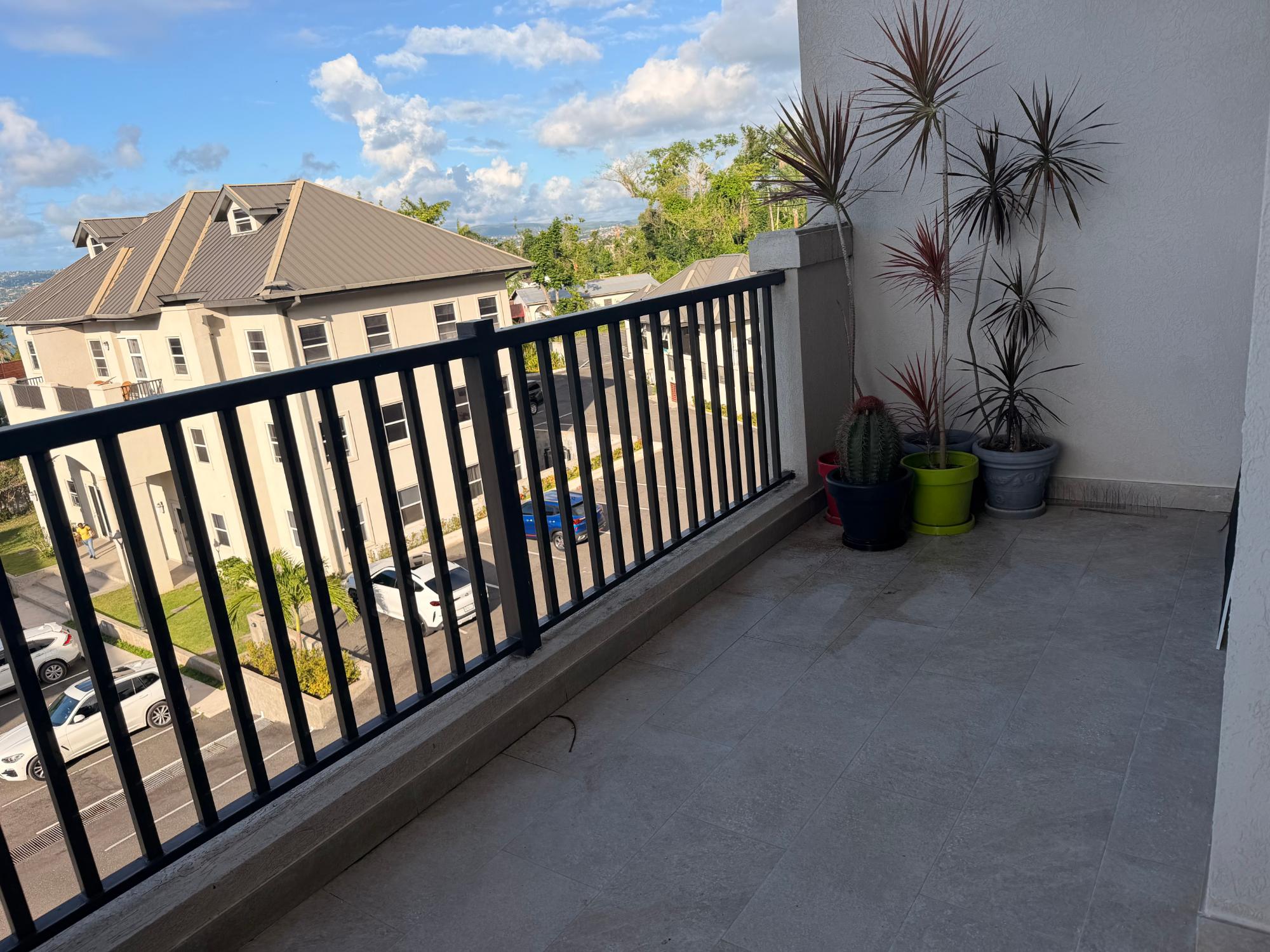 Apartment For Sale: OCEAN SPRINGS, SPRING GAR, Reading | $485,000 photo 2
