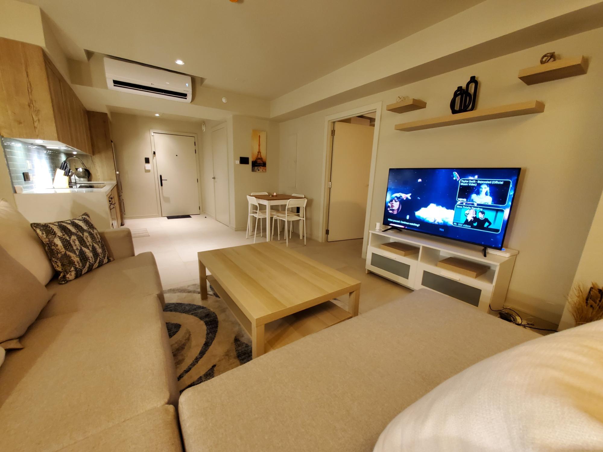 Apartment For Rent: KING STREET, KINGSTON | $1,800 photo 15