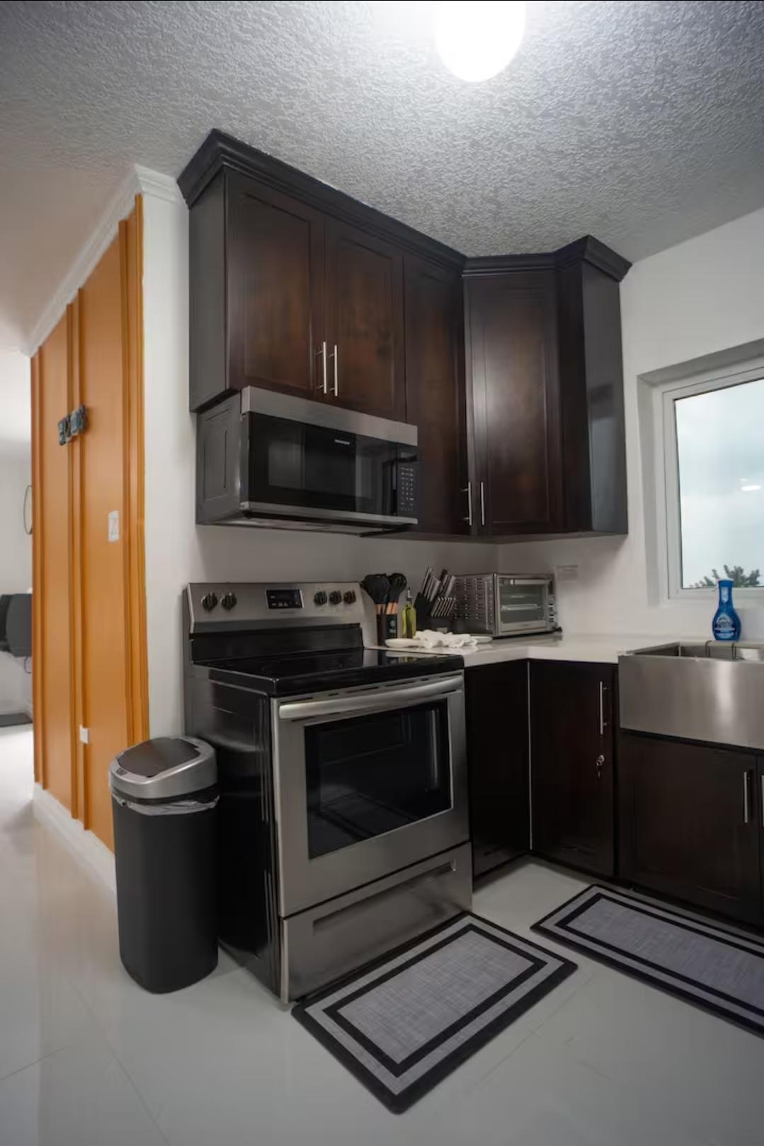 Apartment For Rent: MERRIVALE AVE, Kingston 8 | $165,000 photo 9