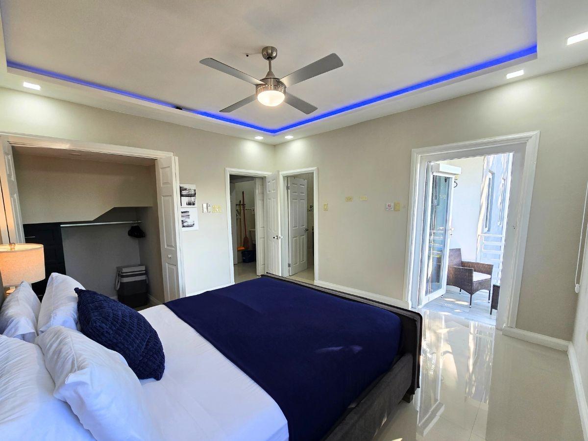 Apartment For Rent: SANDHURST CRESCENT, Kingston 6 | $3,500 photo 11