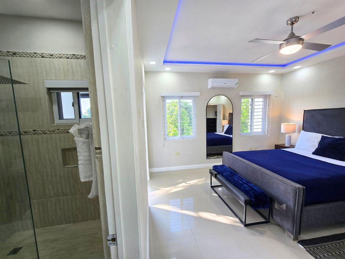 Apartment For Rent: SANDHURST CRESCENT, Kingston 6 | $3,500 photo 14