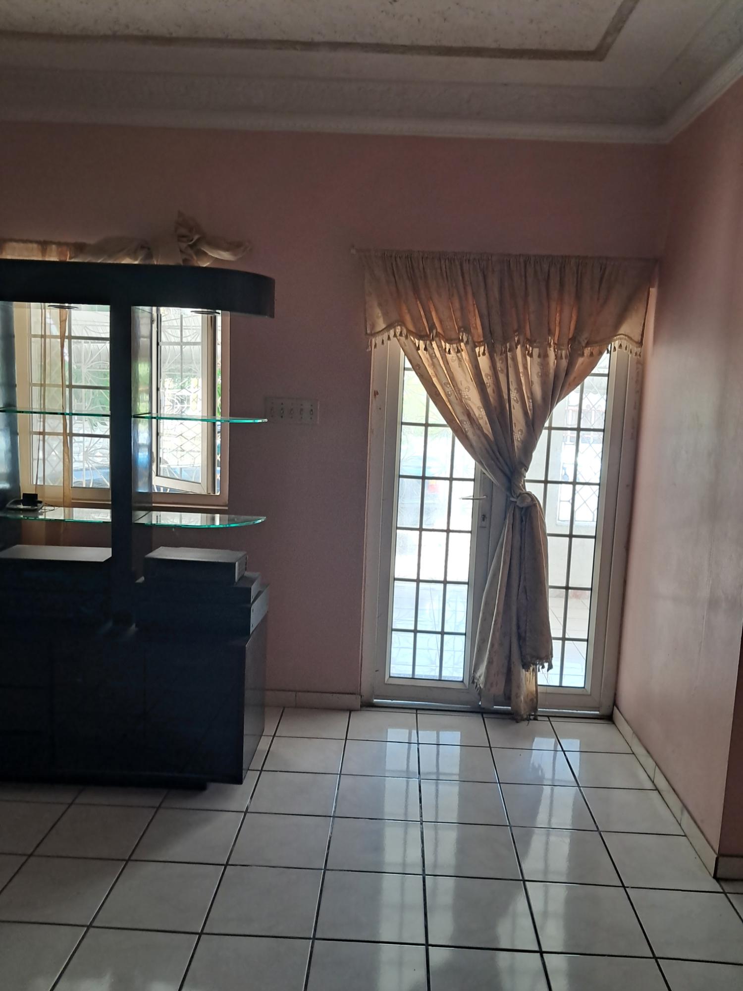House For Sale: CORAL WAY, Bridgeport | $70,000,000 photo 10