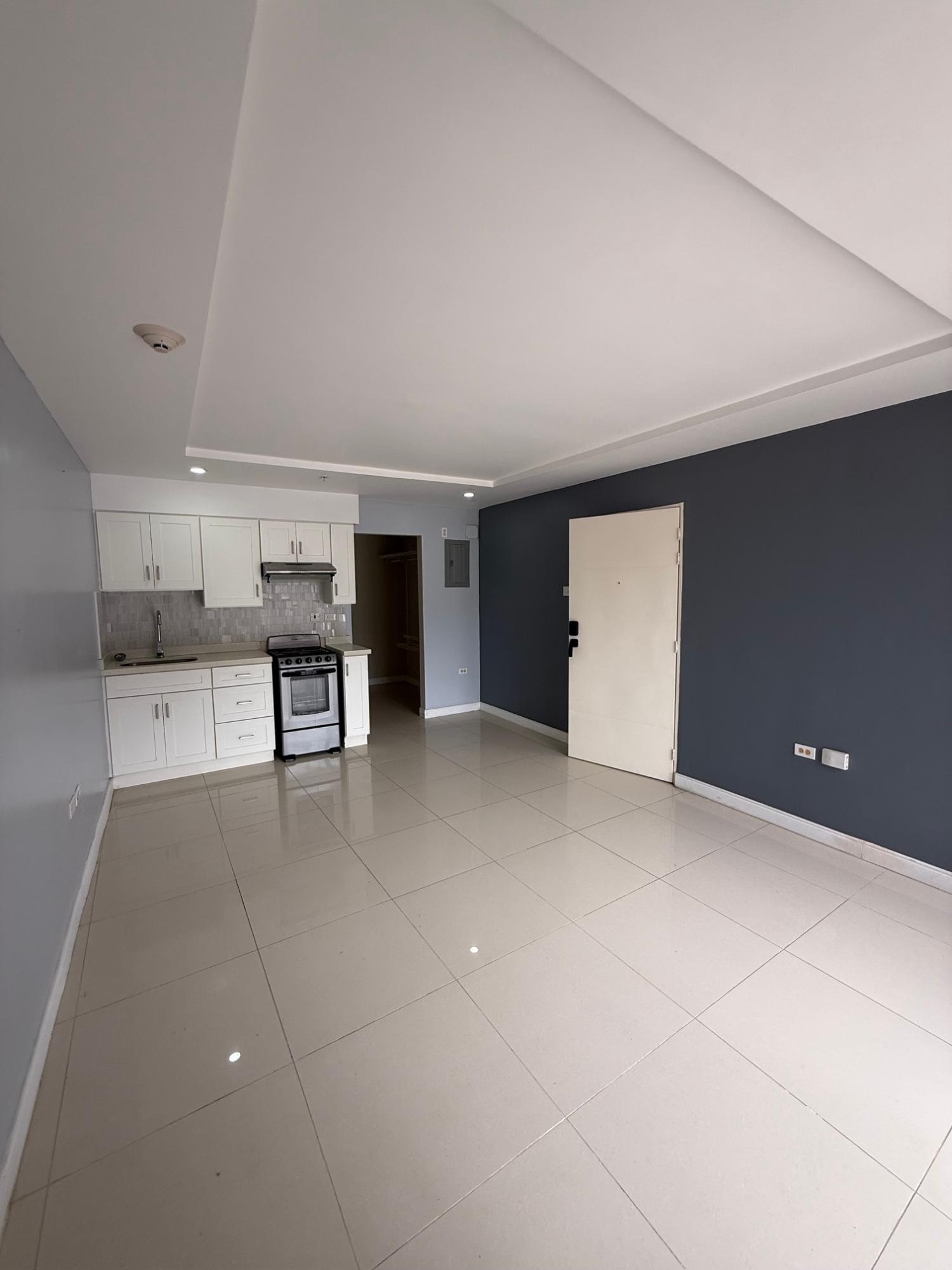Apartment For Rent: PORT ROYAL DRIVE, BAY FRO, Bridgeport | $80,000 photo 2