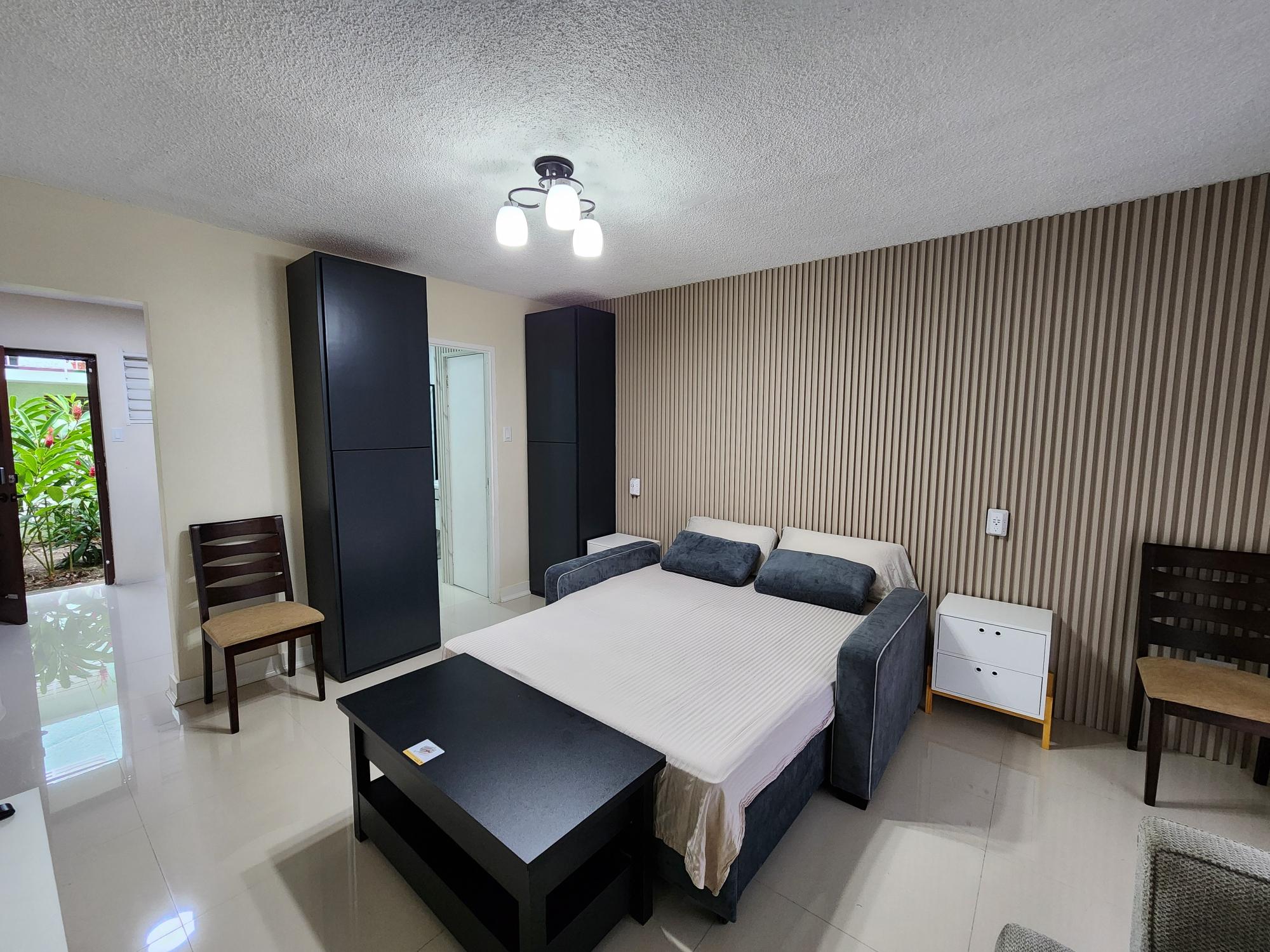 Apartment For Rent: CLIEVEDEN AVENUE, Kingston 6 | $150,000 photo 10