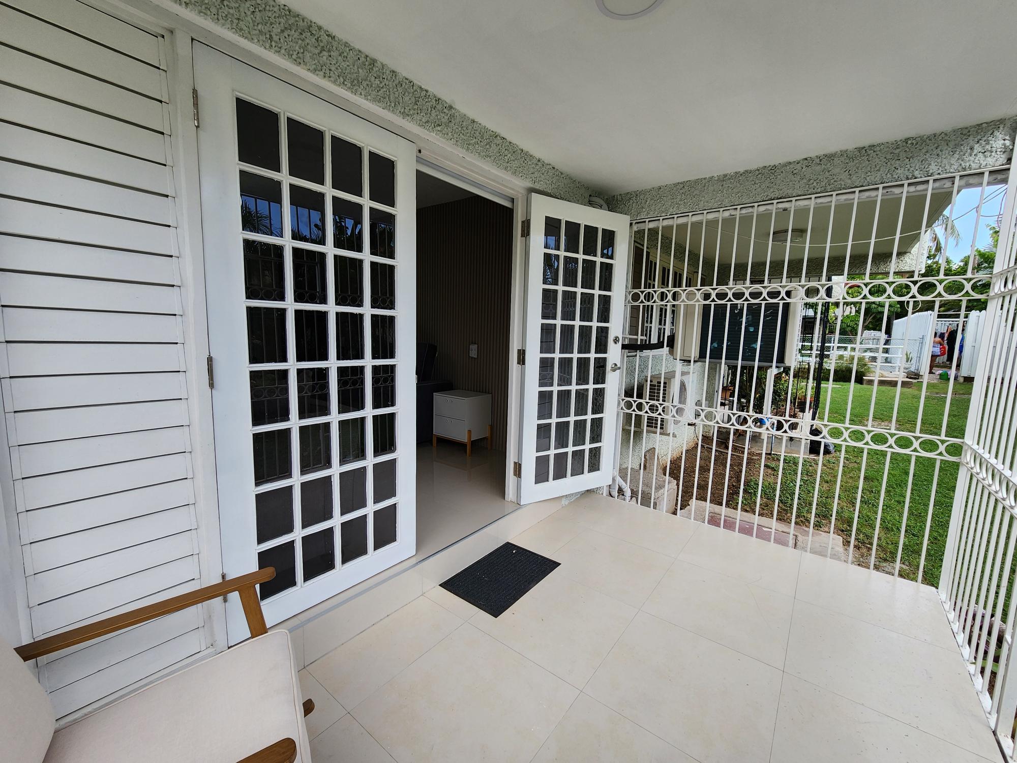 Apartment For Rent: CLIEVEDEN AVENUE, Kingston 6 | $150,000 photo 16