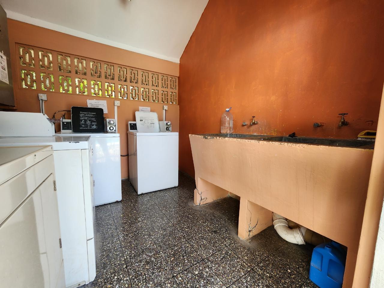 Apartment For Rent: CLIEVEDEN AVENUE, Kingston 6 | $150,000 photo 24
