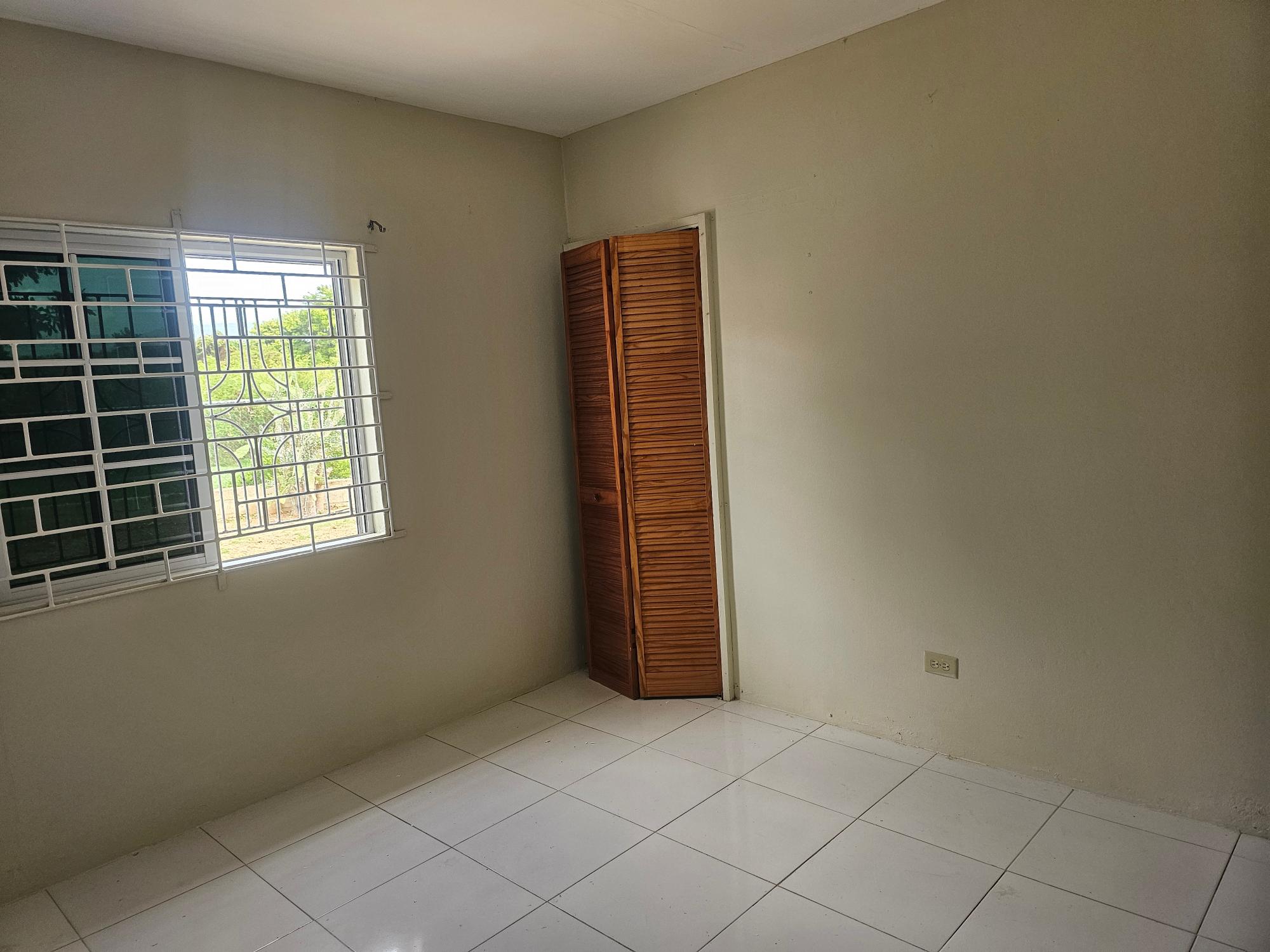 House For Rent: GILMOUR DRIVE, KGN 20, Kingston 20 | $120,000 photo 5