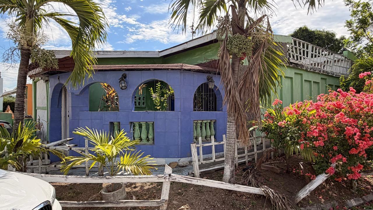 House For Sale: VIOLET CLOSE, ETHAM MEADO, Spanish Town | $16,500,000 photo 5