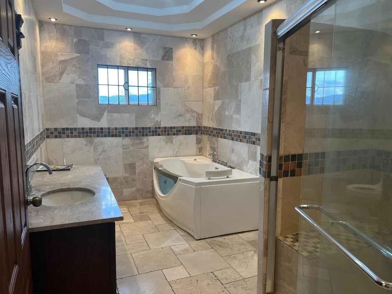 Apartment For Rent: MILLSBOROUGH AVENUE, Kingston 6 | $2,000 photo 13