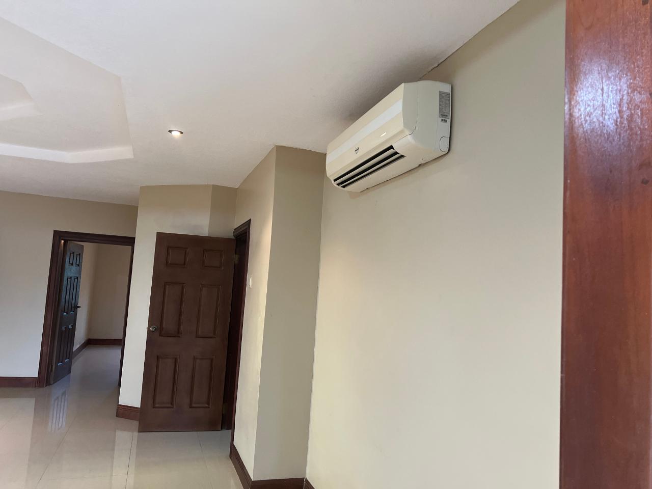 Apartment For Rent: MILLSBOROUGH AVENUE, Kingston 6 | $2,000 photo 22