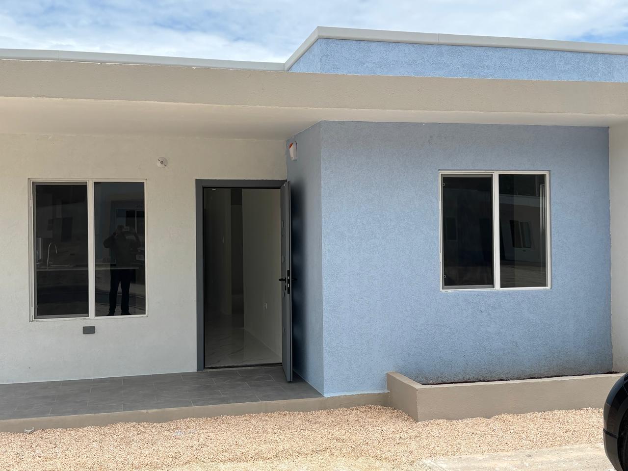 House For Rent: CORAL SPRING ESTATE, Coral Spring | $140,000