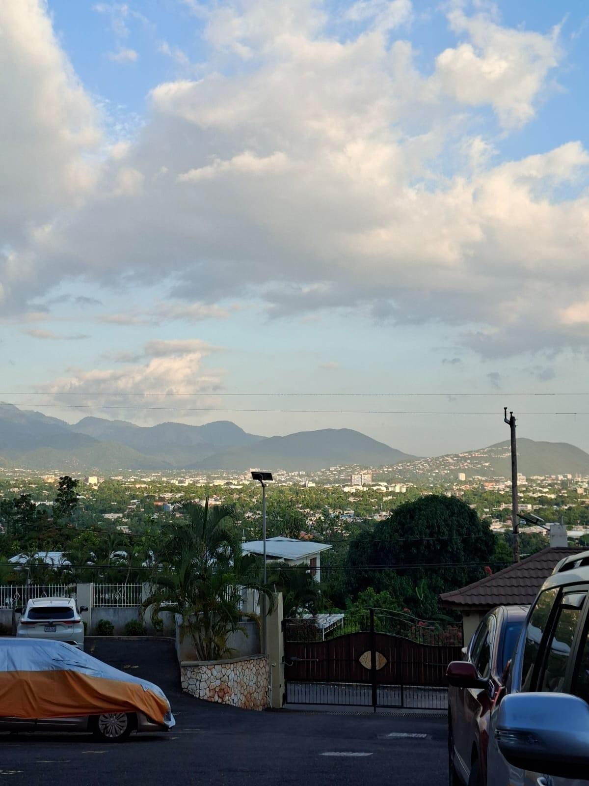 Apartment For Rent: MAYFAIR AVENUE, Kingston 19 | $230,000 photo 3