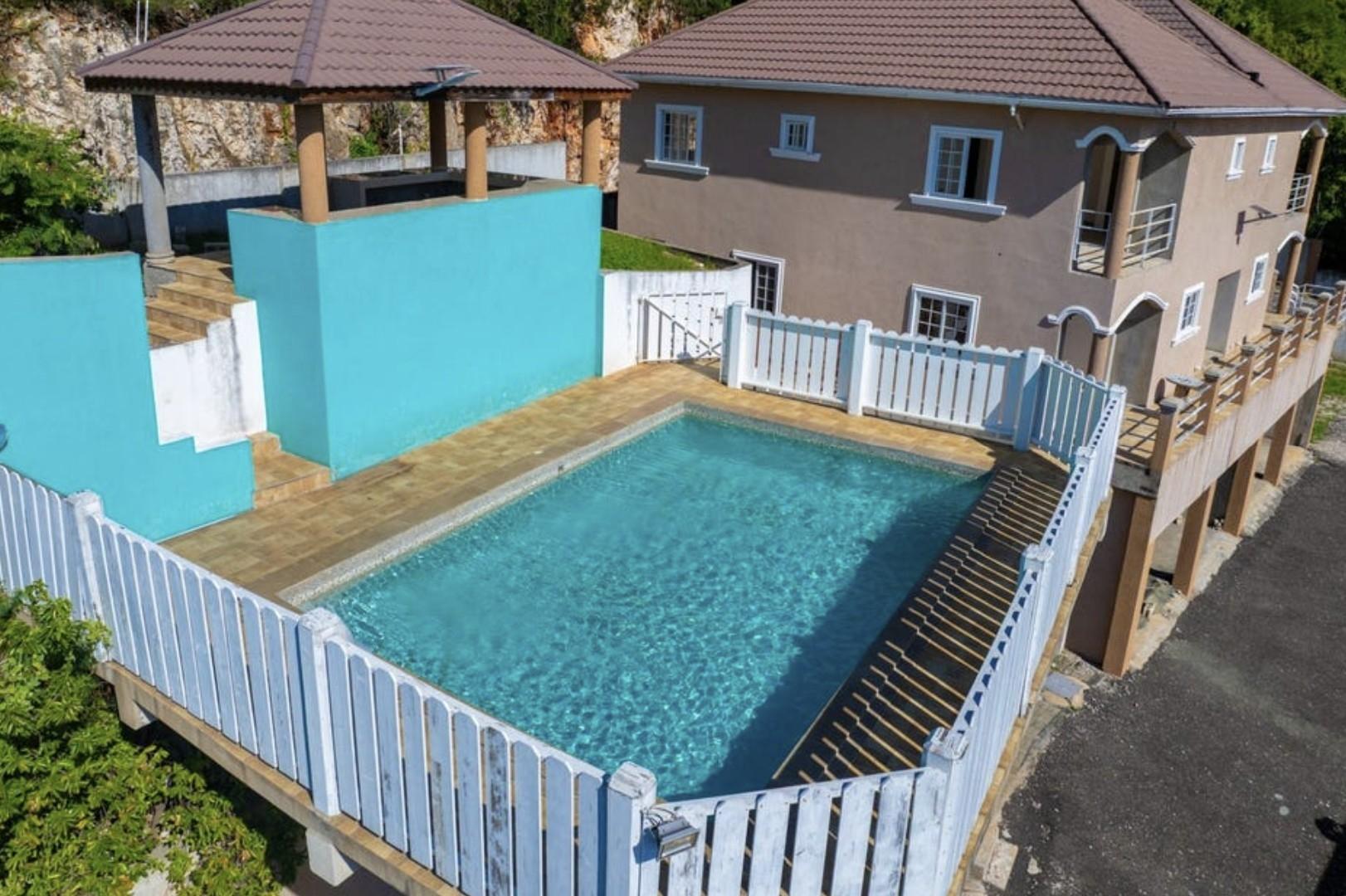 Apartment For Rent: MAYFAIR AVENUE, Kingston 19 | $230,000 photo 17