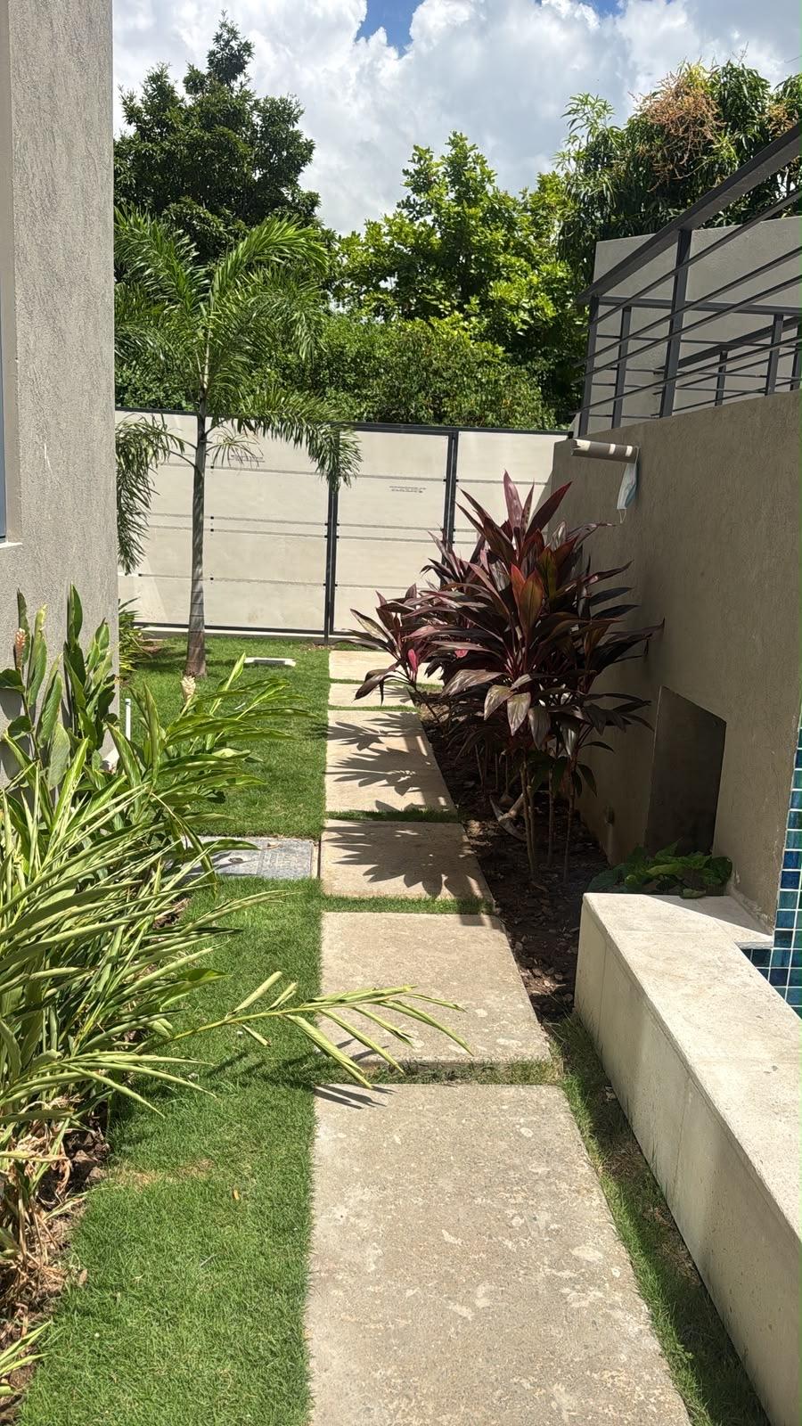 Apartment For Sale: RICHINGS AVENUE, Kingston 6 | $48,000,000 photo 13