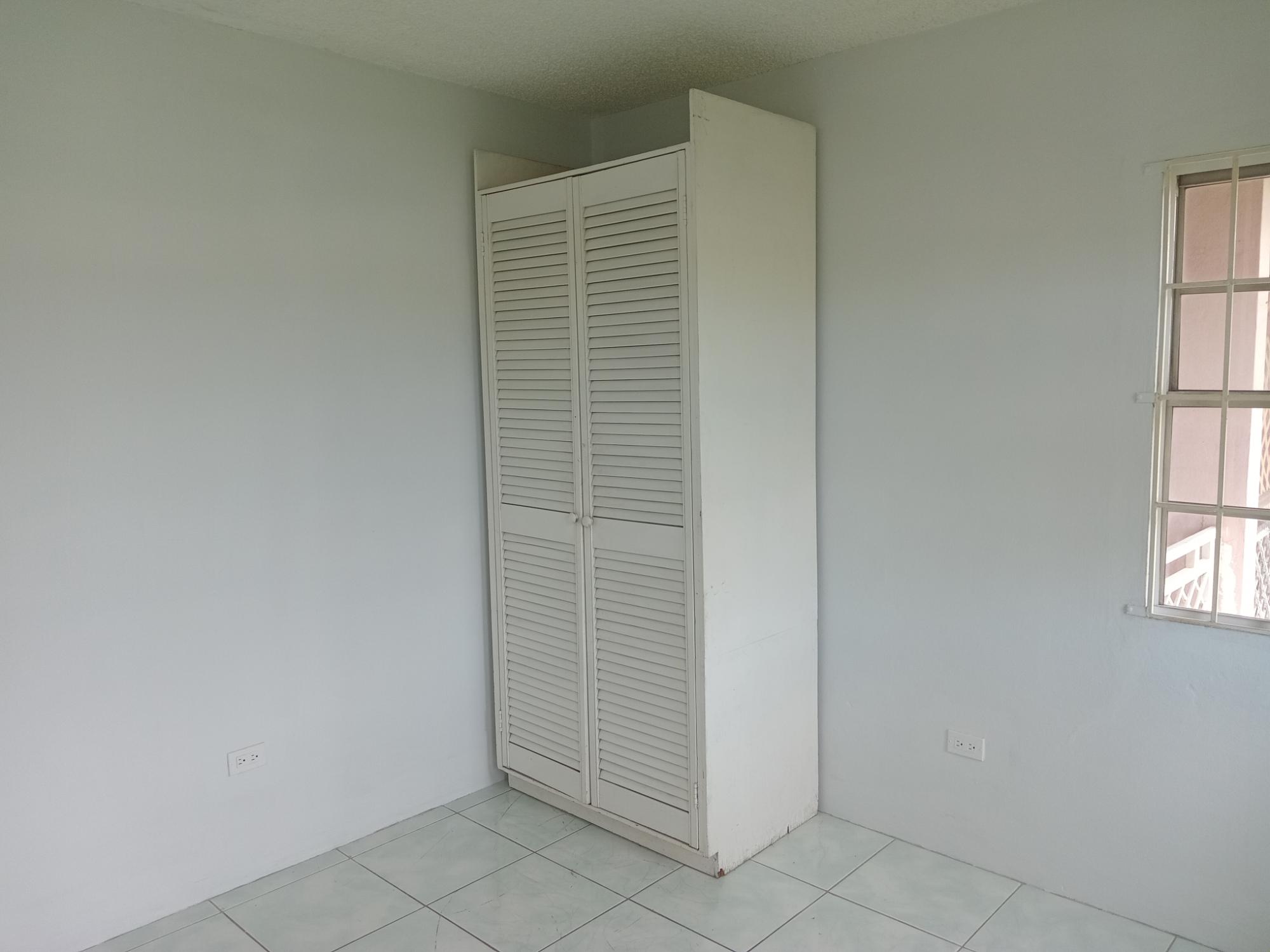 Apartment For Rent: GILMOUR DRIVE, Kingston 20 | $120,000 photo 3