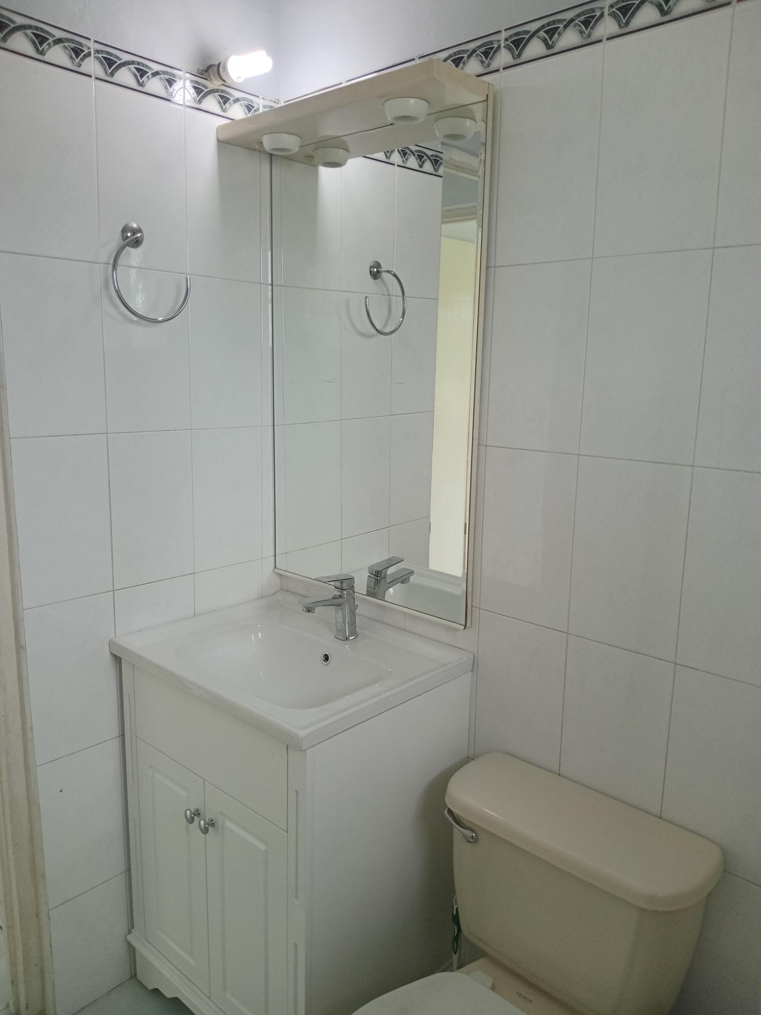 Apartment For Rent: GILMOUR DRIVE, Kingston 20 | $120,000 photo 7