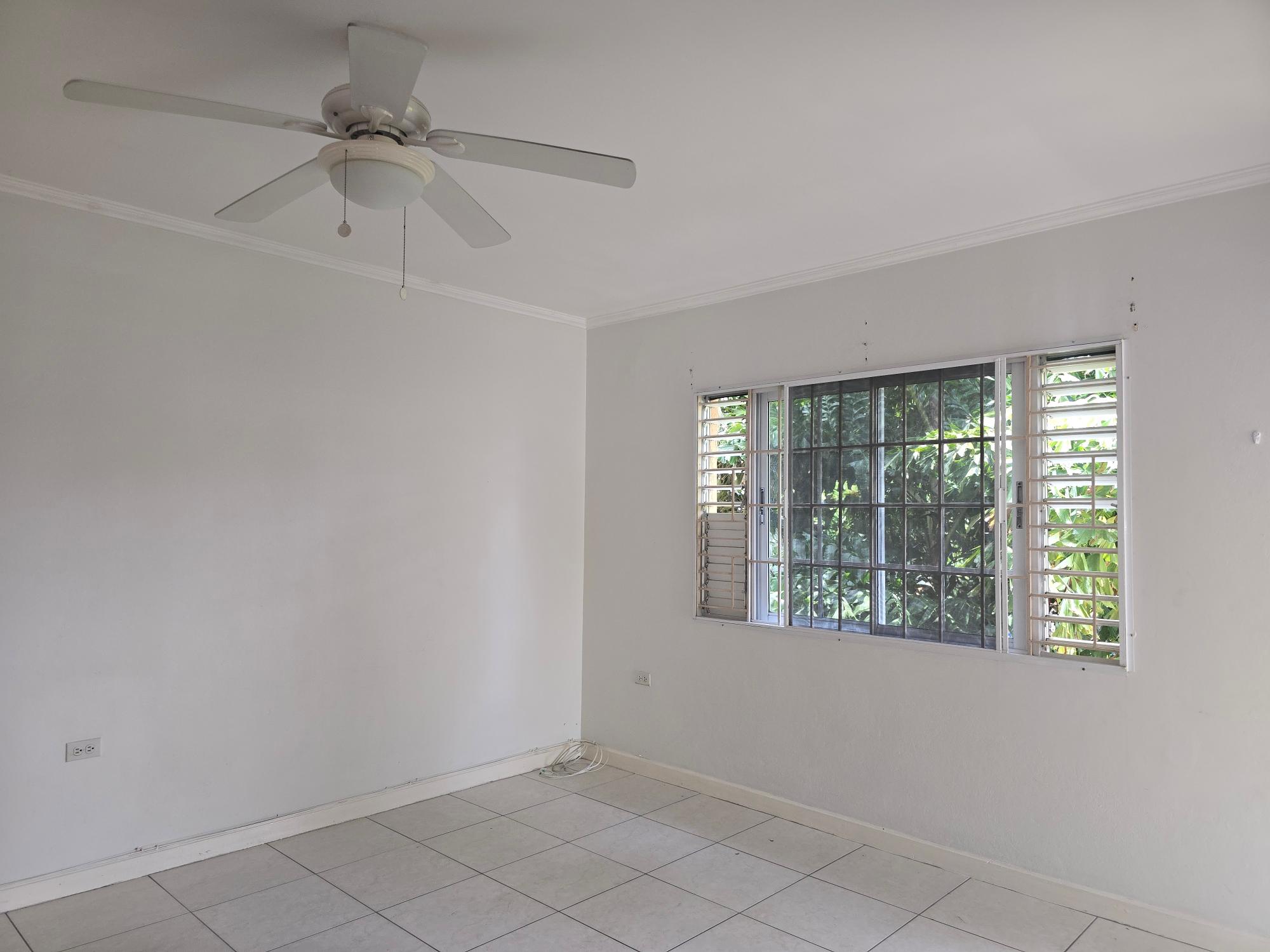 Apartment For Rent: WELLINGTON DRIVE, Kingston 6 | $150,000 photo 5